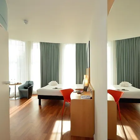 Ibis Centre South Bridge - Royal Mile Edinburgh