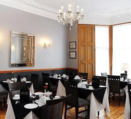 Guest house Lauderville 4*