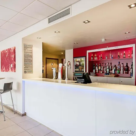 Hotel Travelodge Airport Edynburg