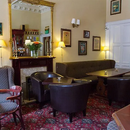 Thistle Hotell 3*
