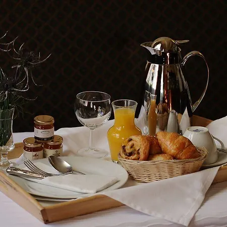 Thistle Hotell 3*