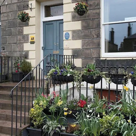 Sherwood Guest house 4*