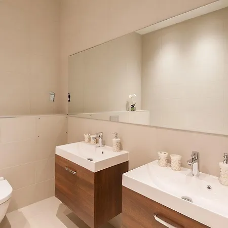 Destiny Scotland - Q-residence Daire *