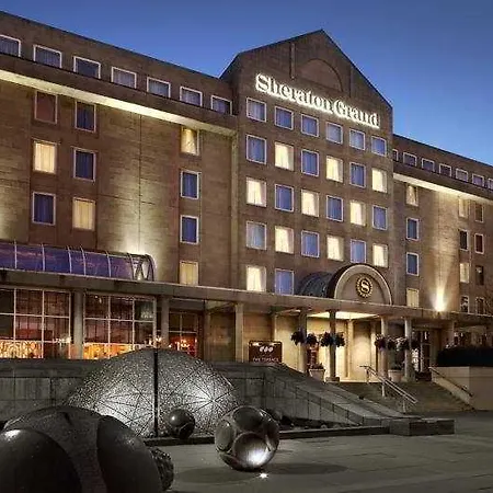 Sheraton Grand & 5*