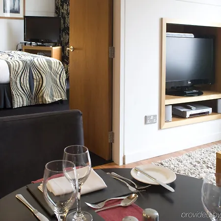 Apex Of 4* Edimburgo
