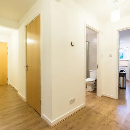 Holistic - Hawkhill Apartment *
