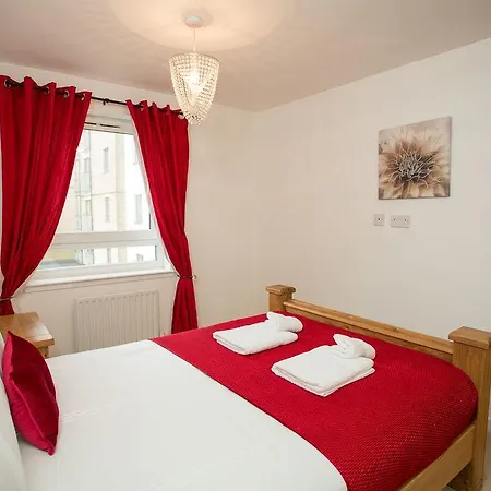Holistic - Hawkhill * Edinburgh