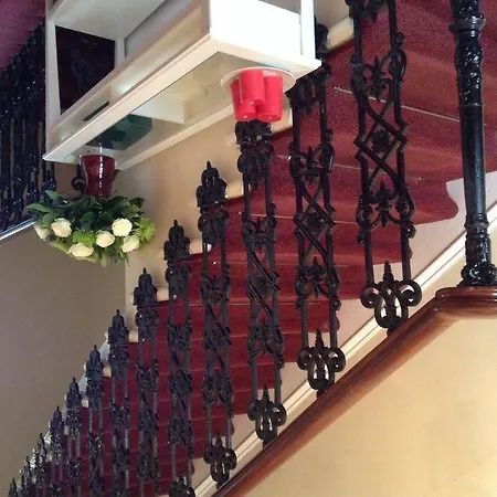 Ailsa Guest house Edinburgh