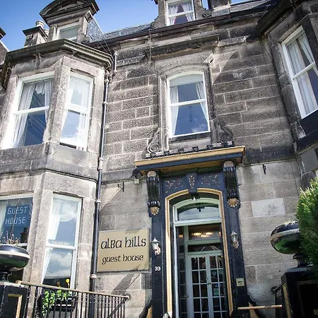 Alba Hills Casa de hóspedes 3*