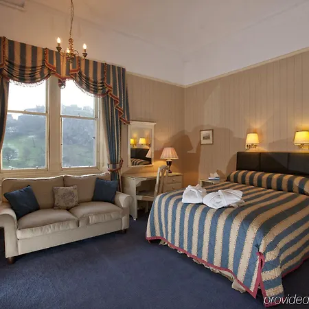 100 Princes Street 5*