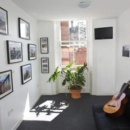 Haystack Hostel Edinburgh