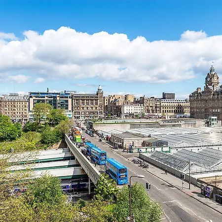 One Edinburgh-princes Szálloda EDI