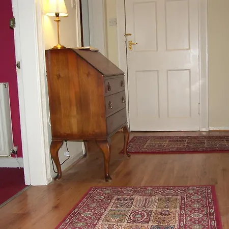 Lothian Apartment