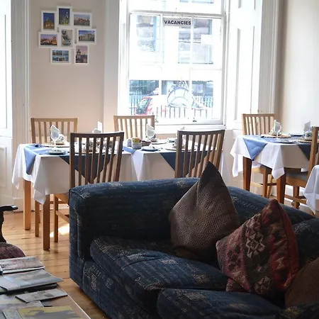 Dene Guest House, New Town Maison d'hôtes 3*