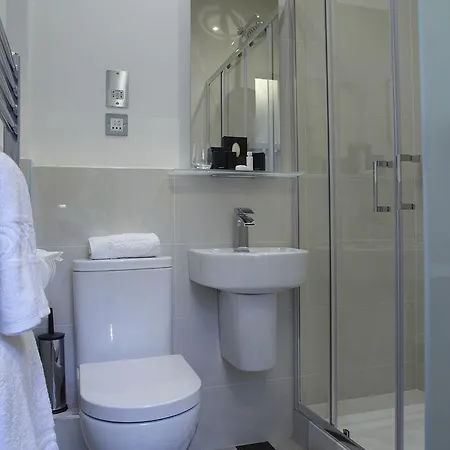 Ailsa Craig Hotel