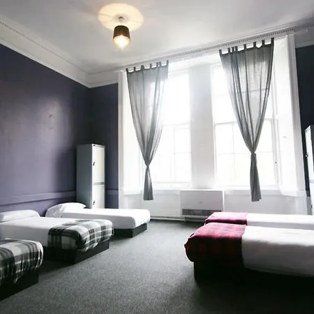 Edinburgh Group Apartments * Edinburgh