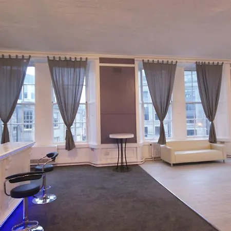 Edinburgh Group Apartments