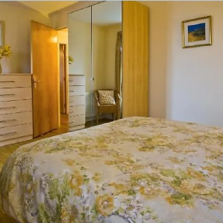 Stylish Sea View Apartment