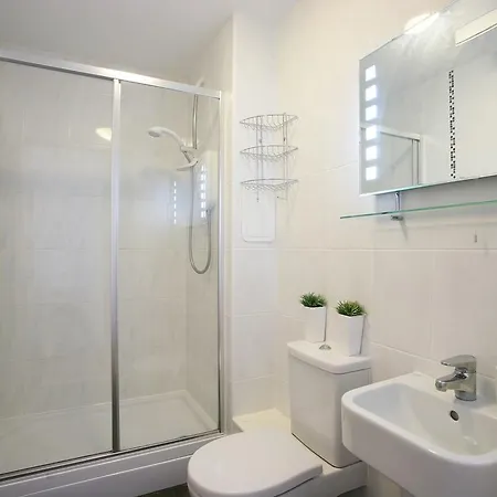 Apartment Stylish Sea View Edinburgh