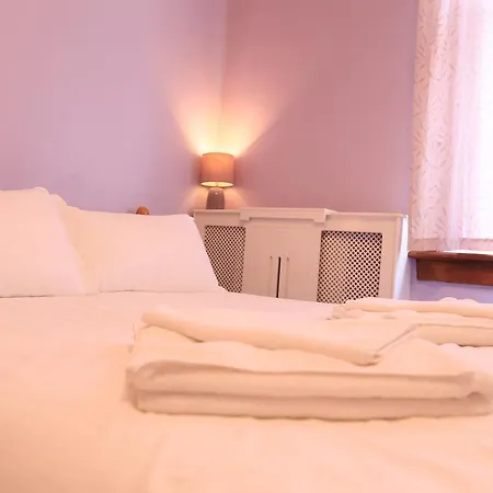 Twin Lions 2* Edynburg