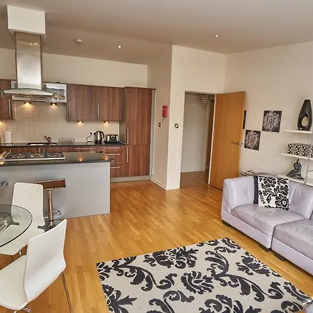 Pearl Lochrin Place Apartamento *