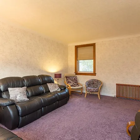 Woodlands Bungalow בית נופש