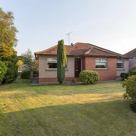 Woodlands Bungalow בית נופש אדינבורו