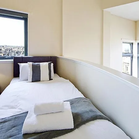 Abbey Lane Penthouse * Edinburgh