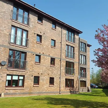 شقة Penthouse Apartment Sleeps 11