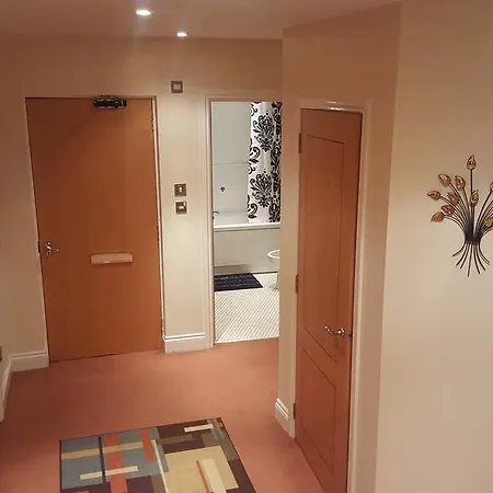 شقة Penthouse Apartment Sleeps 11 *