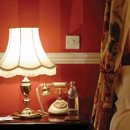 Braid Hills Hotel 3*