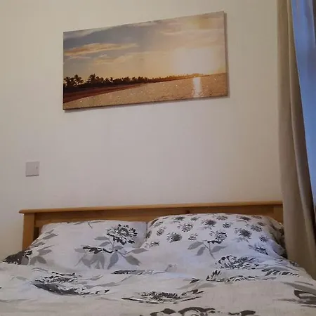 Furnished Near Holyrood Palace Appartement *