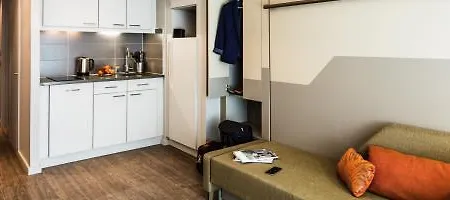 Adagio Royal Mile 4* إدنبرة