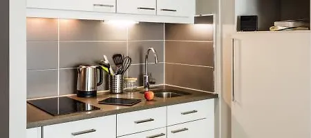 Adagio Royal Mile شقة فندقية