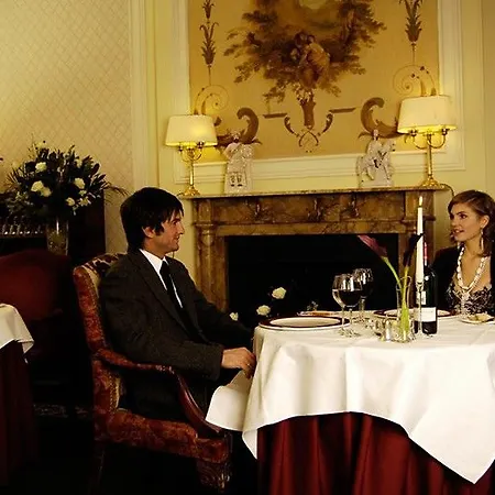 Hotel The Howard, An Ascend Collection Member 5*