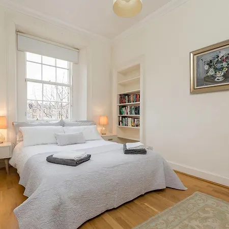 St Stephen Apt Stockbridge