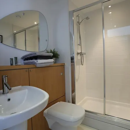 Waterfront Apartment *