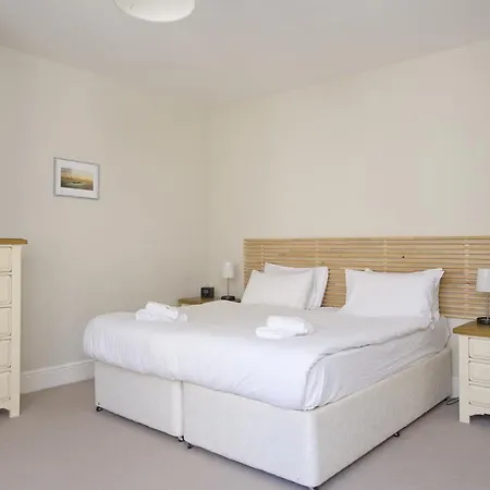 Destiny Scotland - Rose Street Flats Daire Edinburgh