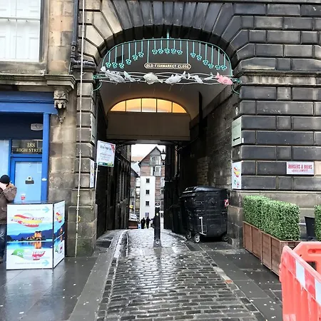 Old Fishermarket Close Apartment *