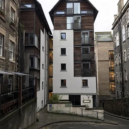 Old Fishermarket Close