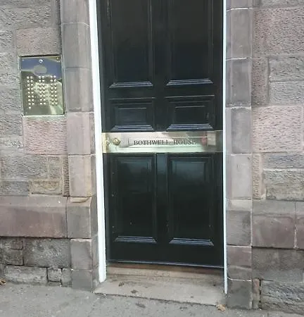 Central Bothwell House Edinburgh
