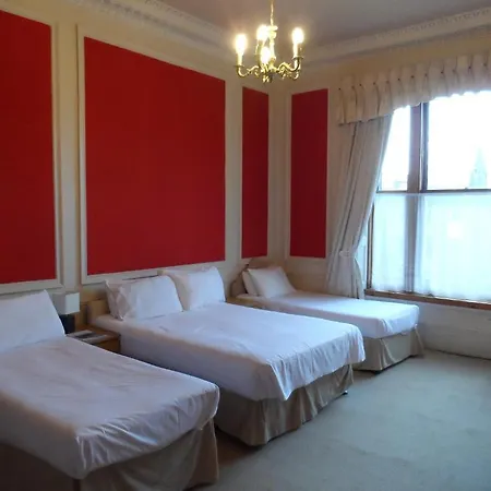 Minto House 3*