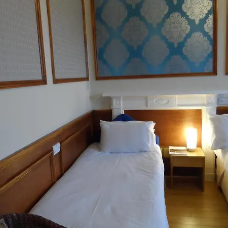 Guest house Minto House