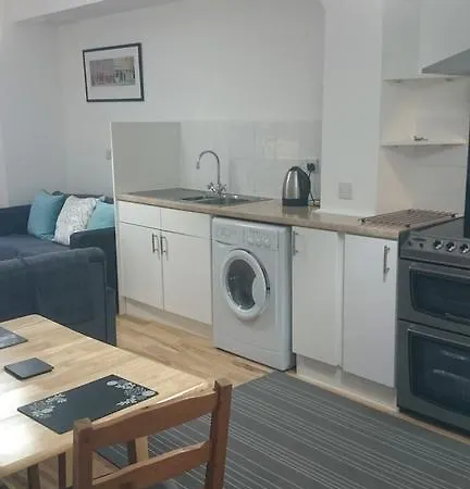 Central Bothwell House Apartment Edinburgh