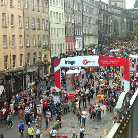 Royal Mile Mansions 14 * Edinburgh