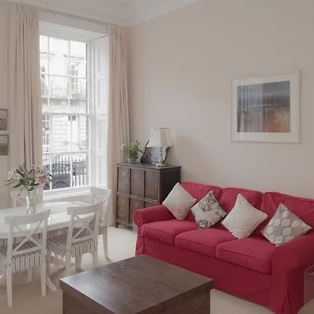 Stockbridge Apartment - Carlton Street Apartament *