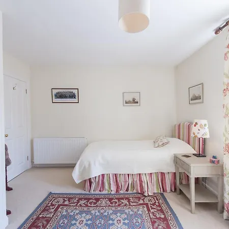 Belford Mews 公寓