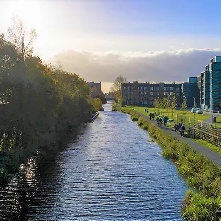 Fountainbridge Canalside