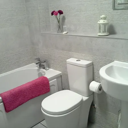 شقة Spacious Leith إدنبرة