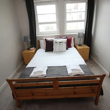 Powderhall Rigg Apt *